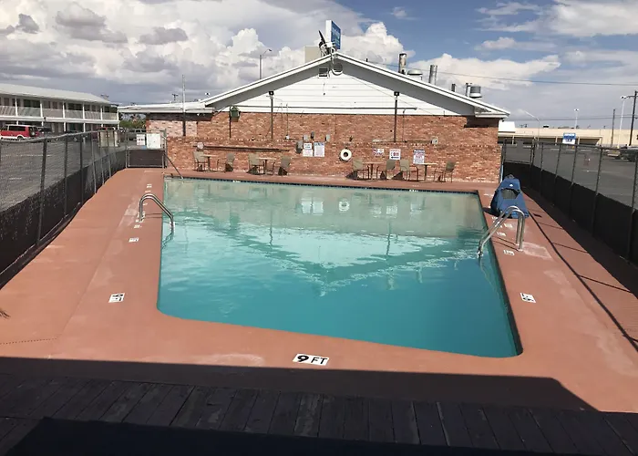 Super Lodge Motel El Paso